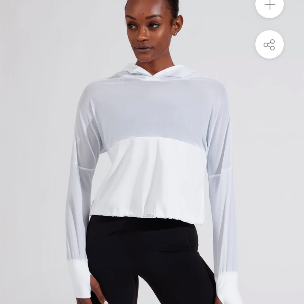 NWOT Buffbunny Escándala Pullover